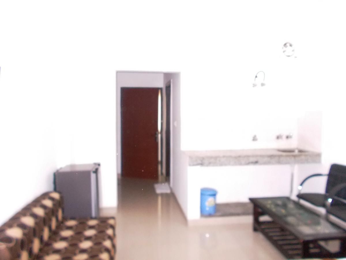 The Radiance Suites And Apartment New Delhi Exteriör bild