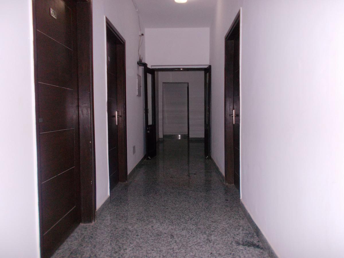 The Radiance Suites And Apartment New Delhi Exteriör bild