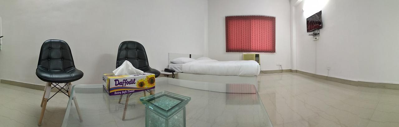 The Radiance Suites And Apartment New Delhi Exteriör bild